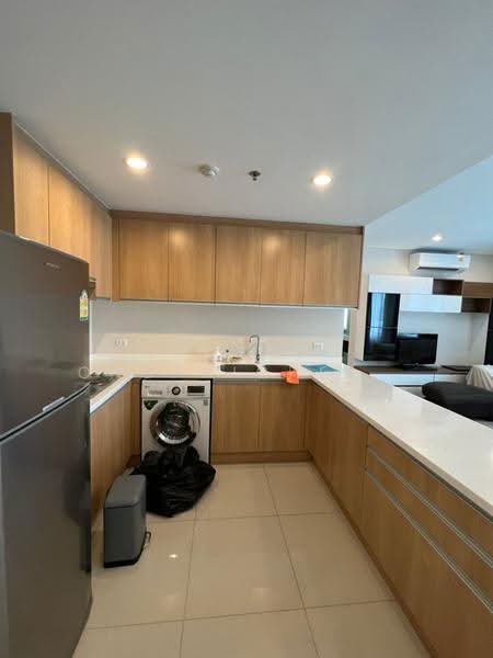 Villa Asoke, Bangkok, 1588 New Petchburi Road, Makkasan, Ratchathewi, Bangkok, 2 Bedrooms, 80 sqm, Condo For Rent, by Pensasi Ongphichetmetha, 500506752 - DDproperty.com