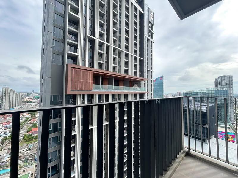 Whizdom Essence, Bangkok, 5 Piyabutr 1 Alley, Bang Chak, Phra Khanong, Bangkok, 1 Bedroom, 45 sqm, Condo For Rent, by Rapeephan, 500506770 - DDproperty.com