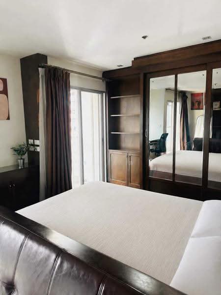 Silom Suite, Bangkok, Soi Sathorn 12, Sathorn Road, Silom, Bang Rak, Bangkok, 3 Bedrooms, 125 sqm, Condo For Rent, by สมจิต, 500506779 - DDproperty.com