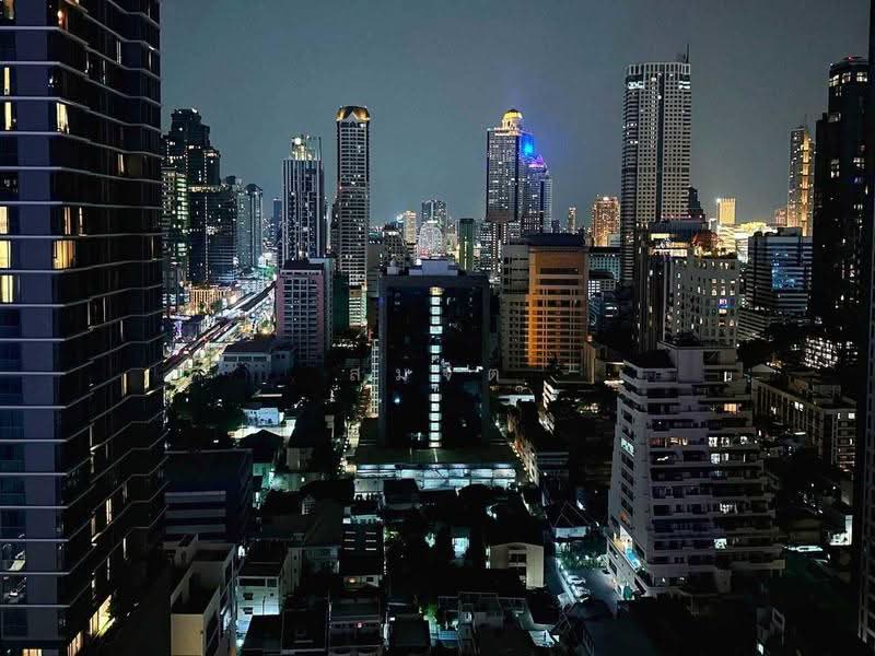 Silom Suite : สีลม สวีท, กรุงเทพ, ซอยสาทร 12 ถนนสาทร, สีลม, บางรัก, กรุงเทพ, 125 ตร.ม., คอนโด ให้เช่า, โดย สมจิต, 500506779 - DDproperty.com