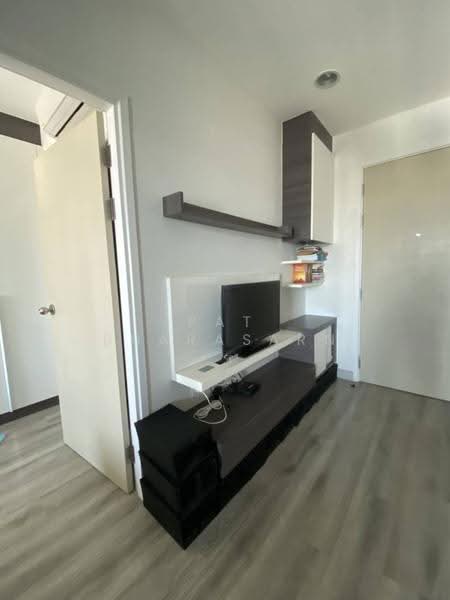 Centric Sathorn-St Louis, Bangkok, Sathorn Nua Road, Yan Nawa, Sathon, Bangkok, 1 Bedroom, 34 sqm, Condo For Sale, by Pat Bharasarn, 500506783 - DDproperty.com