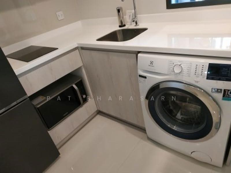 Life One Wireless, Bangkok, 1 Wireless Road, Lumphini, Pathum Wan, Bangkok, 1 Bedroom, 35 sqm, Condo For Rent, by Pat Bharasarn, 500506795 - DDproperty.com