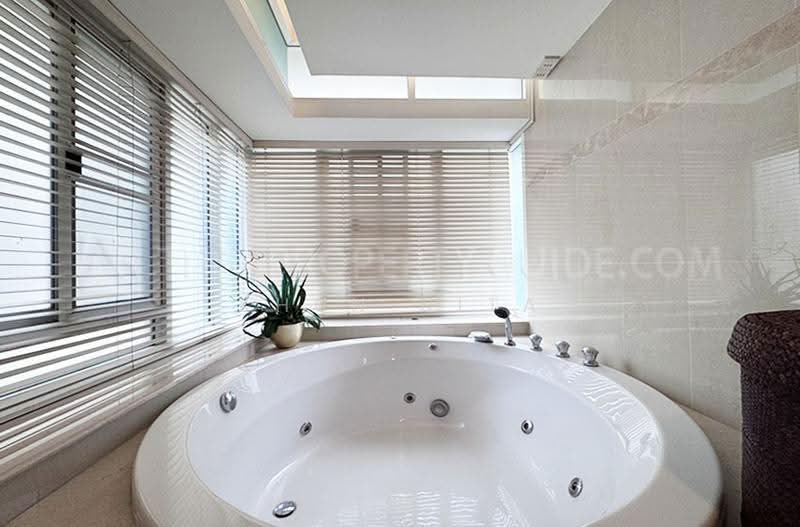The Bangkok Sukhumvit 43, Bangkok, Soi Sukhumvit 43, Khlong Tan Nua, Watthana, Bangkok, 2 Bedrooms, 110 sqm, Condo For Rent, by Khun Nita, 500506827 - DDproperty.com