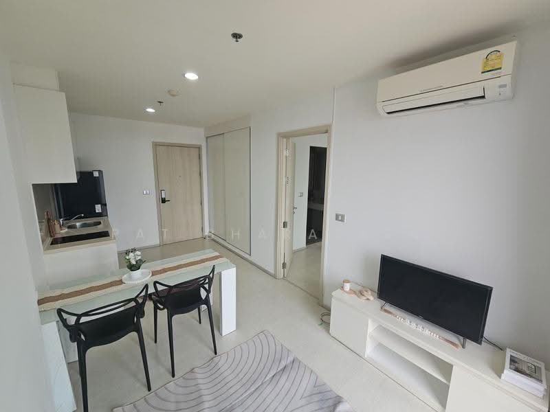 Rhythm Sukhumvit 42, Bangkok, Soi Sukhumvit 42, Sukhumvit Road, Phra Kanong, Khlong Toei, Bangkok, 1 Bedroom, 35 sqm, Condo For Sale, by Pat Bharasarn, 500506830 - DDproperty.com