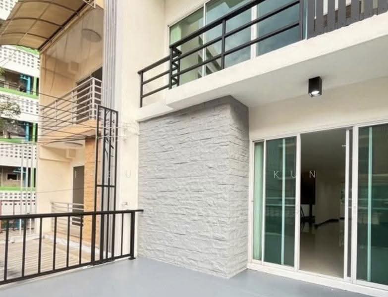 undefined, Bangkok, Lat Phrao, Bangkok, 3 Bedrooms, 204 sqm, Townhouse For Sale, by Walapa Jidbumrungsakun, 500506838 - DDproperty.com