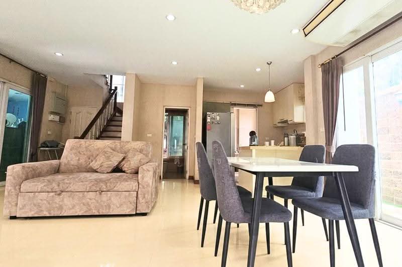 Laddarom Ratchaphruek-Pinklao, Bangkok, Ratchaphruek-Pinklao Road, Taling Chan, Bangkok, 3 Bedrooms, 175 sqm, Single Detached House For Sale, by คุณปวิณี โกยสันติสุข (ฮุ้ง), 500506840 - DDproperty.com