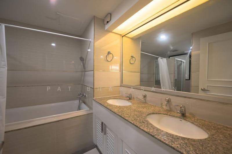 President Park Sukhumvit 24, Bangkok, 99 Sukhumvit 24 Alley, Khlongtoei Nua, Watthana, Bangkok, 3 Bedrooms, 223 sqm, Condo For Sale, by Pat Bharasarn, 500506854 - DDproperty.com
