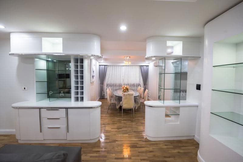 President Park Sukhumvit 24, Bangkok, 99 Sukhumvit 24 Alley, Khlongtoei Nua, Watthana, Bangkok, 3 Bedrooms, 223 sqm, Condo For Sale, by Pat Bharasarn, 500506854 - DDproperty.com