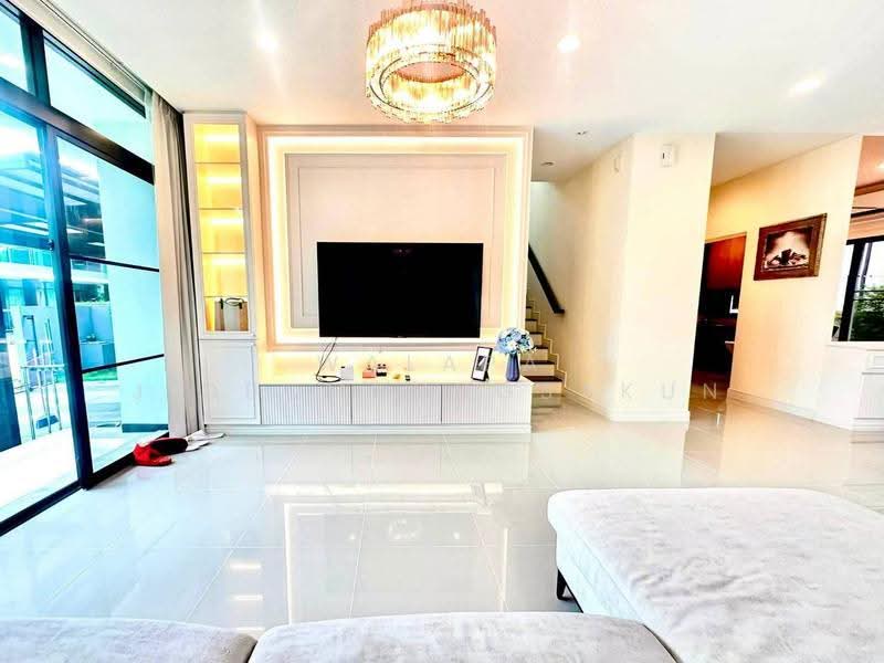 Setthasiri Krungthep Kreetha, Bangkok, Krungthep Kreetha Road, Hua Mak, Bang Kapi, Bangkok, 4 Bedrooms, 185 sqm, Single Detached House For Rent, by Walapa Jidbumrungsakun, 500506862 - DDproperty.com