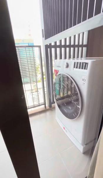 Oka Haus Sukhumvit 36, Bangkok, 3399 Rama 4 Road, Khong Tan, Khlong Toei, Bangkok, 1 Bedroom, 27 sqm, Condo For Rent, by Walapa Jidbumrungsakun, 500506870 - DDproperty.com