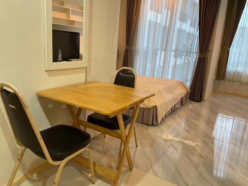 Villa Ratchatewi, Bangkok, 83 Phayathai Road, Thanon Phaya Thai, Ratchathewi, Bangkok, Studio, 40 sqm, Condo For Rent, by Khun Toey เตย, 500506877 - DDproperty.com