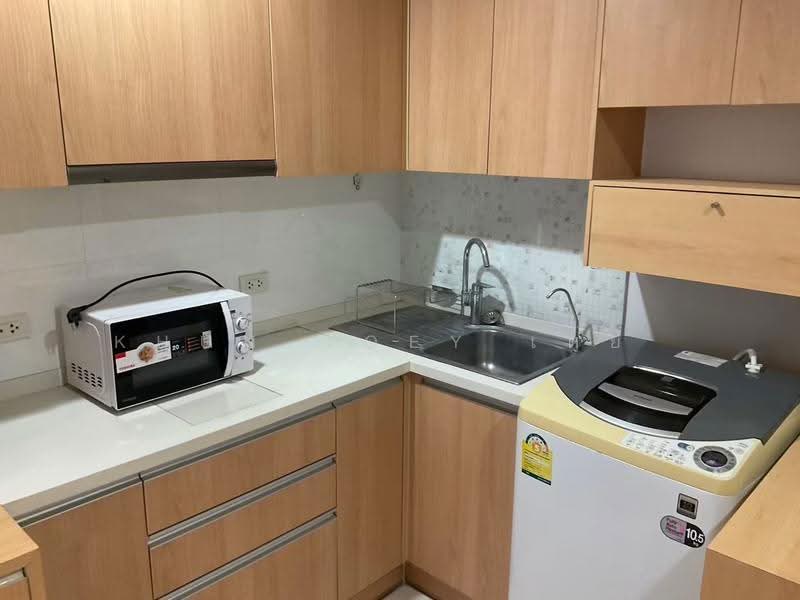 Villa Ratchatewi, Bangkok, 83 Phayathai Road, Thanon Phaya Thai, Ratchathewi, Bangkok, Studio, 40 sqm, Condo For Rent, by Khun Toey เตย, 500506877 - DDproperty.com