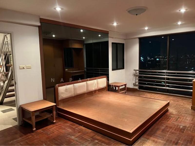 Regent Srinakarin Tower, Bangkok, Prachit Alley, Suan Luang, Bangkok, 4 Bedrooms, 307 sqm, Condo For Sale, by Napatsawan Tamjorhor, 500506897 - DDproperty.com