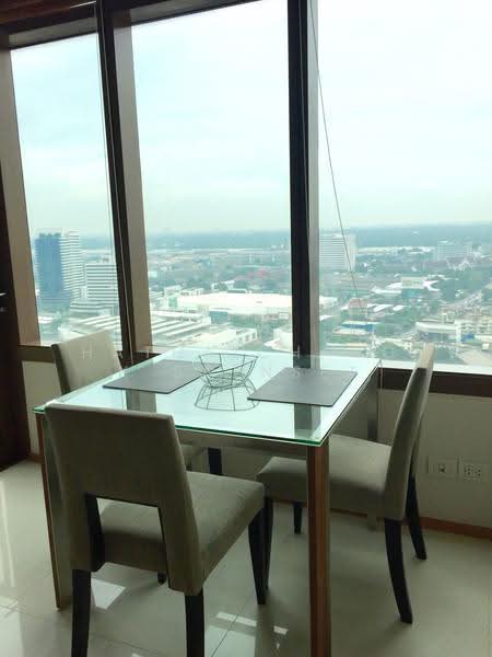 The Emporio Place, Bangkok, 93 Soi Sukhumvit 24, Sukhumvit Road, Khong Tan, Khlong Toei, Bangkok, 1 Bedroom, 83 sqm, Condo For Rent, by Hathaichanok Saenset, 500506904 - DDproperty.com