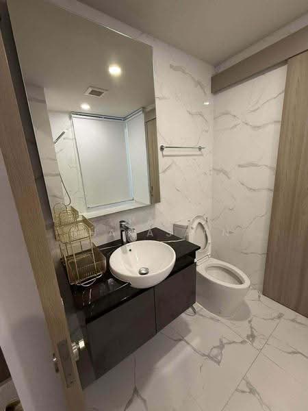 Cloud Thonglor-Phetchaburi, Bangkok, 1986 New Petchaburi Road, Bang Kapi, Huai Khwang, Bangkok, 1 Bedroom, 32 sqm, Condo For Rent, by Pat Bharasarn, 500506910 - DDproperty.com