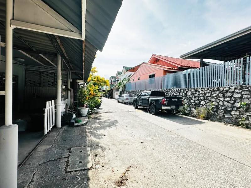 มณีแก้ว แสนสุข, Chon Buri (Pattaya), Saen Suk, Muang Chon Buri, Chon Buri (Pattaya), 3 Bedrooms, 100 sqm, Townhouse For Sale, by The Best Property มิน, 500506924 - DDproperty.com