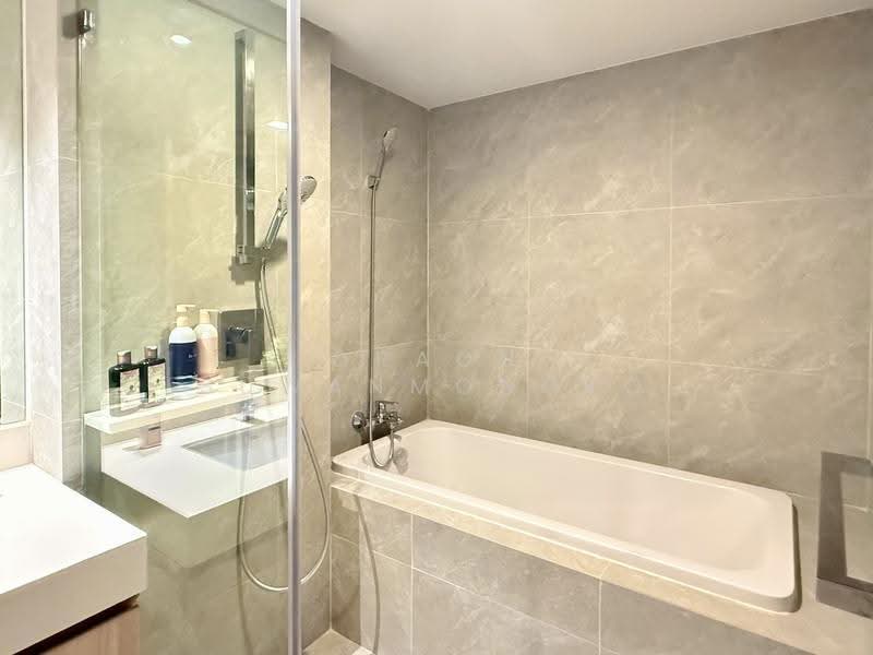 Piya Apartment Sukhumvit 15 : ปิยะ อพาร์ทเม้นท์ สุขุมวิท 15, กรุงเทพ, 99 สุขุมวิท 15, คลองเตยเหนือ, วัฒนา, กรุงเทพ, 99 ตร.ม., คอนโด ให้เช่า, โดย Oraon Suwanmongko, 500506952 - DDproperty.com