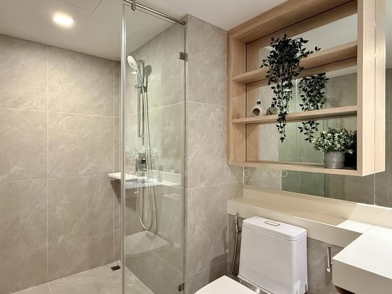 Piya Apartment Sukhumvit 15, Bangkok, 99 Sukhumvit 15, Khlongtoei Nua, Watthana, Bangkok, 2 Bedrooms, 99 sqm, Condo For Rent, by Oraon Suwanmongko, 500506952 - DDproperty.com
