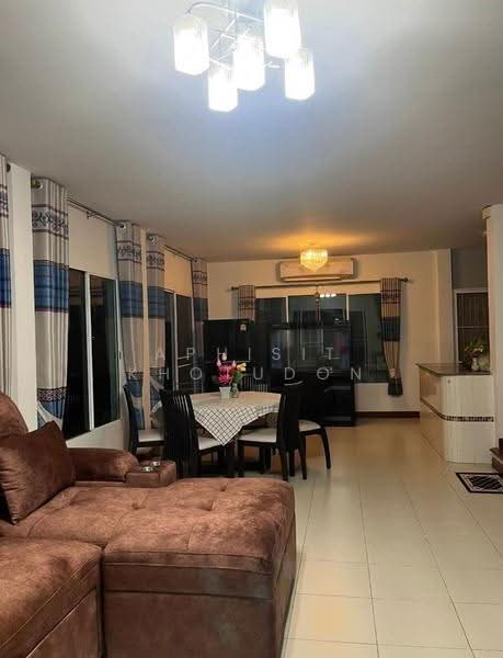 undefined, Bangkok, Lat Krabang, Bangkok, 3 Bedrooms, 208 sqm, Single Detached House For Sale, by Aphisit Khotudon, 500507045 - DDproperty.com