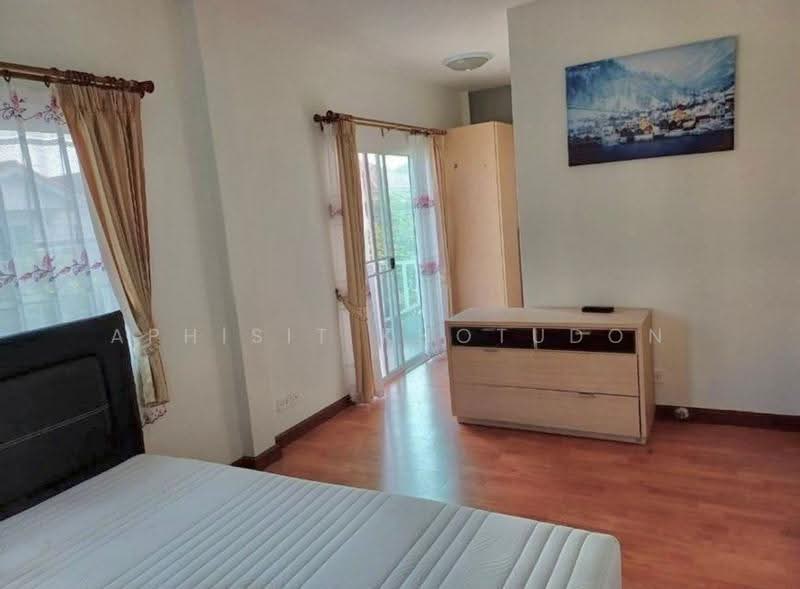 undefined, Bangkok, Lat Krabang, Bangkok, 3 Bedrooms, 208 sqm, Single Detached House For Sale, by Aphisit Khotudon, 500507045 - DDproperty.com