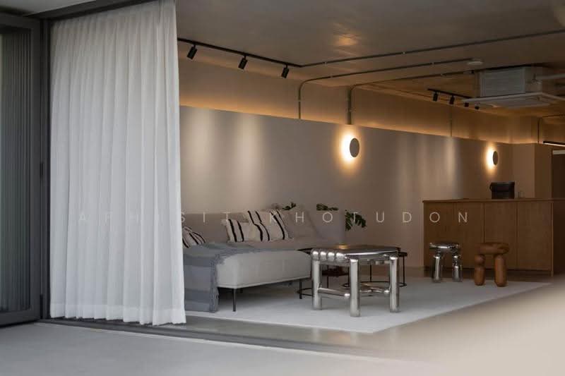 D.S. Tower 2 Sukhumvit 39, Bangkok, Soi Sukhumvit 39, Khlong Tan Nua, Watthana, Bangkok, 2 Bedrooms, 287 sqm, Condo For Rent, by Aphisit Khotudon, 500507053 - DDproperty.com