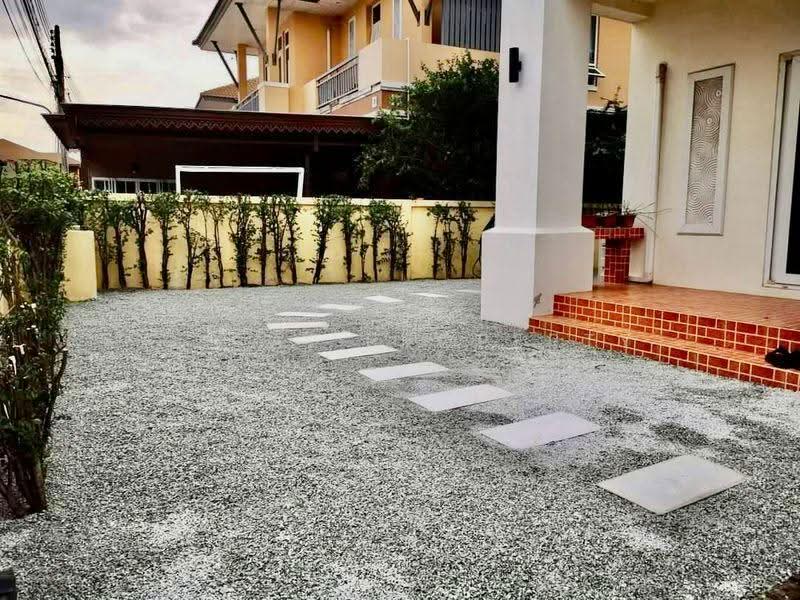 Country Home Lake & Park Assumption - Sriracha, Chon Buri (Pattaya), Assumption Road, Surasak, Si Racha, Chon Buri (Pattaya), 3 Bedrooms, 200 sqm, Single Detached House For Rent, by A.T.A. Property, 500507078 - DDproperty.com