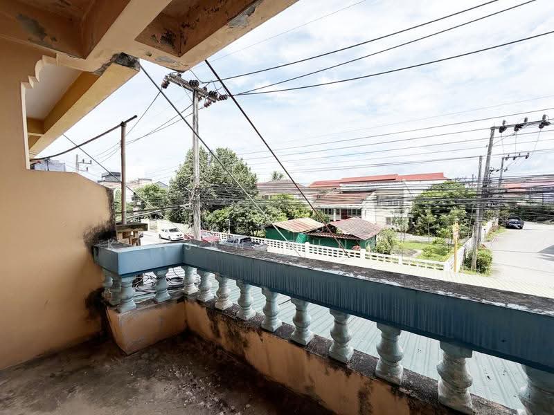 ให้เช่าอาคารพาณิชย์ 3 ชั้น ติดถนนสันโค้งหลวง รอบเวียง เชียงราย (รหัส OR1), เชียงราย, รอบเวียง, เมืองเชียงราย, เชียงราย, 120 ตร.ม., ตึกแถว-อาคารพาณิชย์ ให้เช่า, โดย Kaekwun Kanjanapungka, 500507116 - DDproperty.com