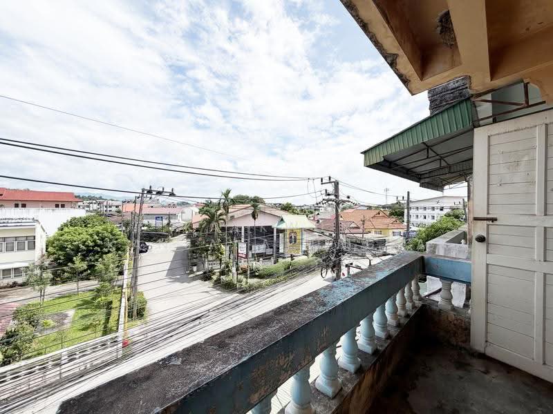 ให้เช่าอาคารพาณิชย์ 3 ชั้น ติดถนนสันโค้งหลวง รอบเวียง เชียงราย (รหัส OR1), เชียงราย, รอบเวียง, เมืองเชียงราย, เชียงราย, 120 ตร.ม., ตึกแถว-อาคารพาณิชย์ ให้เช่า, โดย Kaekwun Kanjanapungka, 500507116 - DDproperty.com