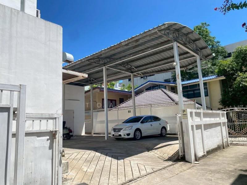 อาคารให้เช่า ศรีอยุธยา ราชเทวี พญาไท : Building for rent, Sri Ayutthaya, Ratchathewi, Phaya Thai, Bangkok, Thung Phaya Thai, Ratchathewi, Bangkok, , 1,027 sqm, Shophouse For Rent, by TOAH T., 500507124 - DDproperty.com