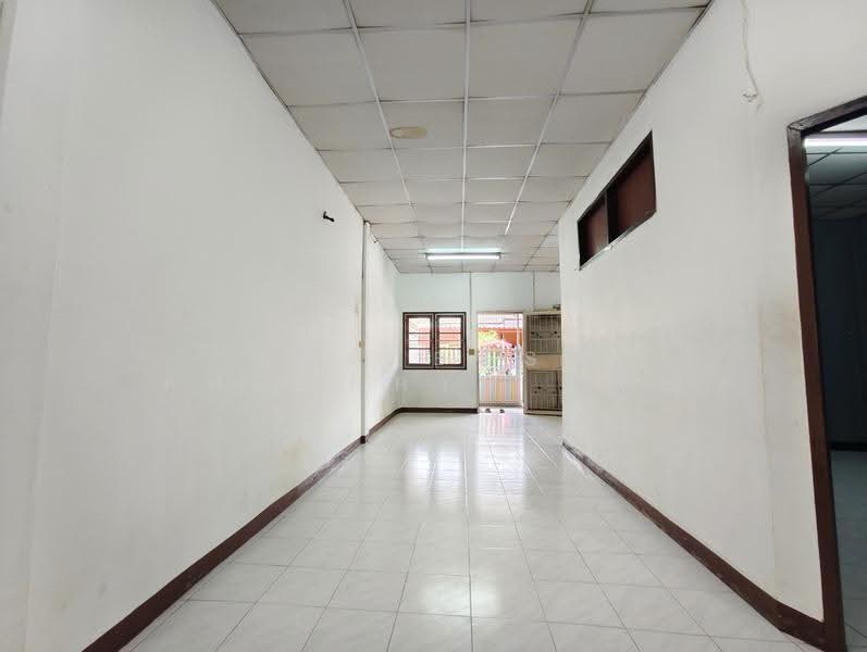 หมู่บ้านทองธารา บ้านโป่ง, Ratchaburi, Nong Kop, Ban Pong, Ratchaburi, 2 Bedrooms, 100 sqm, Townhouse For Sale, by The Best Property แจ็ค, 500507133 - DDproperty.com