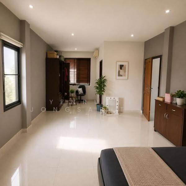 ขายด่วน Home Office ใกล้รถไฟฟ้าย่านรามอินทรา 6 นอน 4 น้ำ, Bangkok, รามอินทรา 5 แยก18, Tha Rang, Bang Khen, Bangkok, 6 Bedrooms, 224 sqm, Single Detached House For Sale, by Yenrudee Jongsaritwang, 500507135 - DDproperty.com