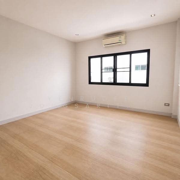 ขายด่วน Home Office ใกล้รถไฟฟ้าย่านรามอินทรา 6 นอน 4 น้ำ, กรุงเทพ, รามอินทรา 5 แยก18, ท่าแร้ง, บางเขน, กรุงเทพ, 224 ตร.ม., บ้านเดี่ยว ขาย, โดย Yenrudee Jongsaritwang, 500507135 - DDproperty.com