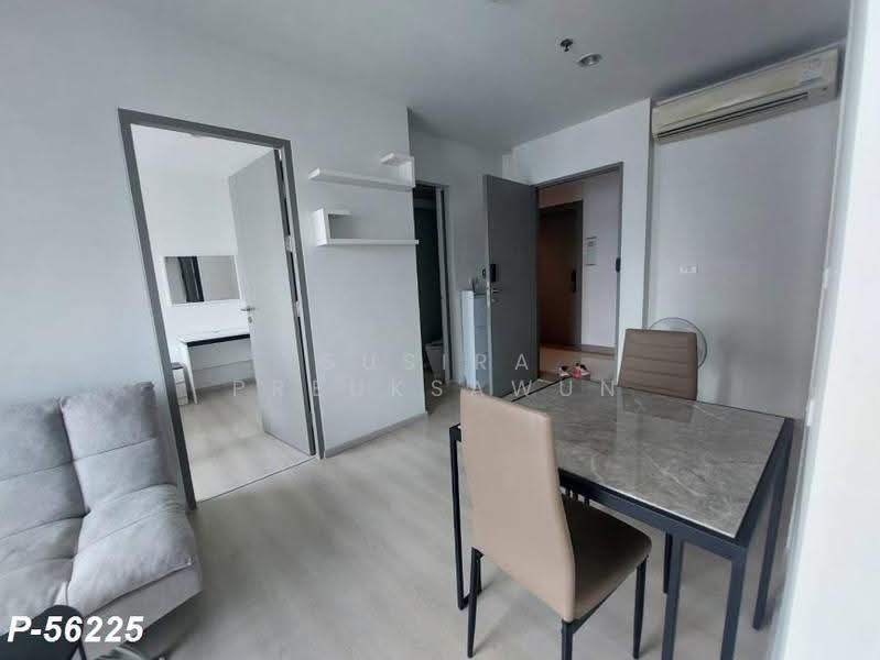 Life Ratchadapisek, Bangkok, 279 Ratchadapisaek Road, Huai Khwang, Bangkok, 2 Bedrooms, 46 sqm, Condo For Rent, by Susira Prueksawun, 500507151 - DDproperty.com