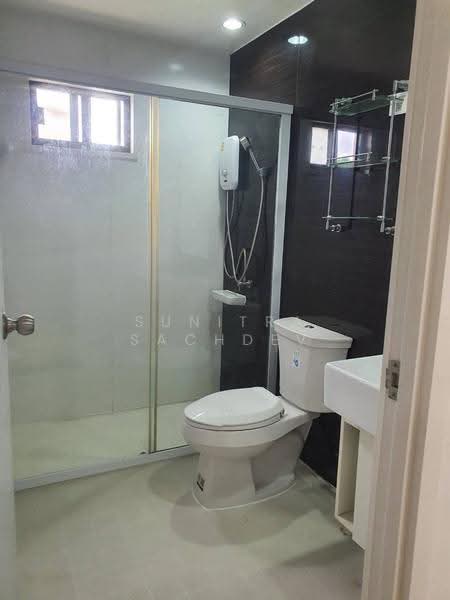The Connect Pattanakarn 38, Bangkok, Soi Phatthanakan 38, Phatthanakan Road, Suan Luang, Bangkok, 2 Bedrooms, 160 sqm, Townhouse For Rent, by Sunitra Sachdev, 500507180 - DDproperty.com