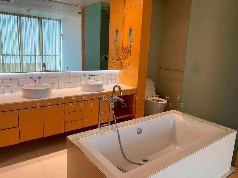 Domus 16, Bangkok, 19 Soi Sukhumvit 16, Khlong Toei, Bangkok, 2 Bedrooms, 167 sqm, Condo For Rent, by Thanida Richy Estate Co., Ltd., 500507183 - DDproperty.com