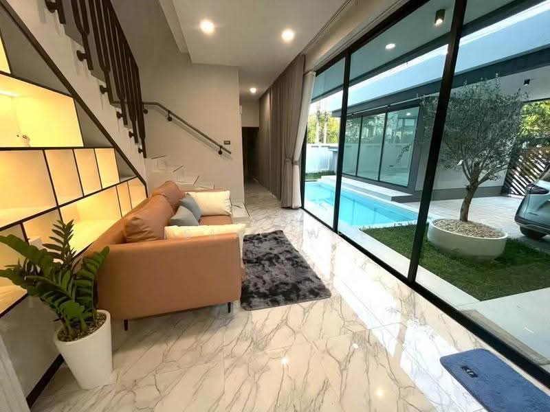 Luxury Modern Pool Villa in Ban Waen, Hang Dong, Chiang Mai, Ban Waen, Hang Dong, Chiang Mai, 4 Bedrooms, 300 sqm, Villa For Rent, by ISAAC WEE, 500507238 - DDproperty.com