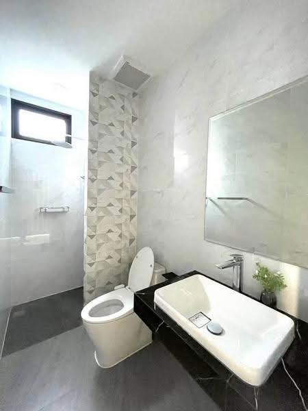 Luxury Modern Pool Villa in Ban Waen, Hang Dong, Chiang Mai, Ban Waen, Hang Dong, Chiang Mai, 4 Bedrooms, 300 sqm, Villa For Rent, by ISAAC WEE, 500507238 - DDproperty.com