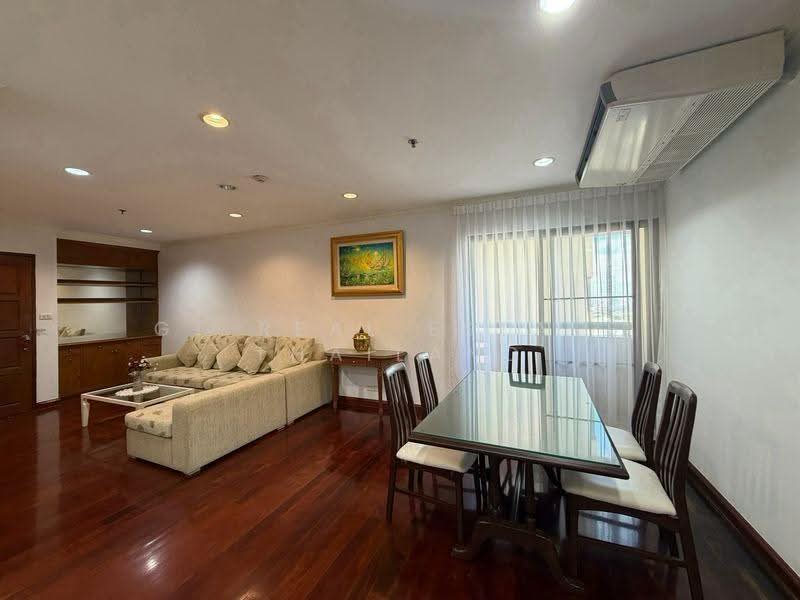 Baan Suanpetch, Bangkok, 18 Soi Sukhumvit 39, Khlong Tan Nua, Watthana, Bangkok, 2 Bedrooms, 135 sqm, Condo For Rent, by GT Real Estate Thailand, 500507249 - DDproperty.com