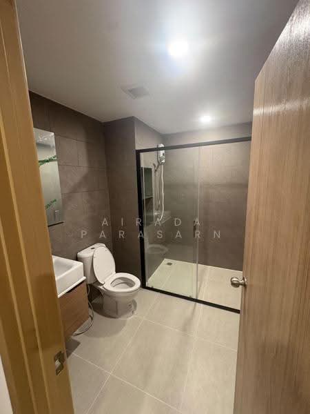 The Livin Phetkasem, Bangkok, 689 Petchkasem Road, Bang Wa, Phasi Charoen, Bangkok, 1 Bedroom, 38 sqm, Condo For Rent, by Airada Parasarn, 500507290 - DDproperty.com