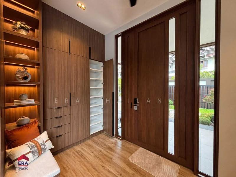 Luxury Pool Villa @ Kad Farang ทำเลที่ดีที่สุดของหางดง พร้อมเฟอร์นิเจอร์, Chiang Mai, Ban Waen, Hang Dong, Chiang Mai, 5 Bedrooms, 761 sqm, Single Detached House For Sale, by ERA Thailand, 500507350 - DDproperty.com