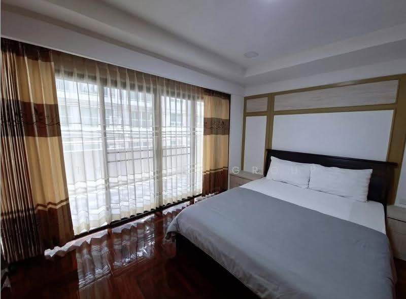 D.H.Grand Tower, Bangkok, Soi Prommit, Khlong Tan Nua, Watthana, Bangkok, 3 Bedrooms, 240 sqm, Condo For Rent, by The Luxe Group, 500507368 - DDproperty.com