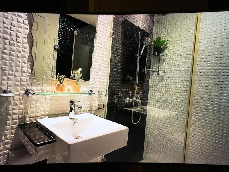 Watermark Chaophraya, Bangkok, Soi Charoennakorn 39-41, Charoennakorn Road, Bang Lam Phu Lang, Khlong San, Bangkok, 3 Bedrooms, 167 sqm, Condo For Sale, by Next Step Property, 500507382 - DDproperty.com