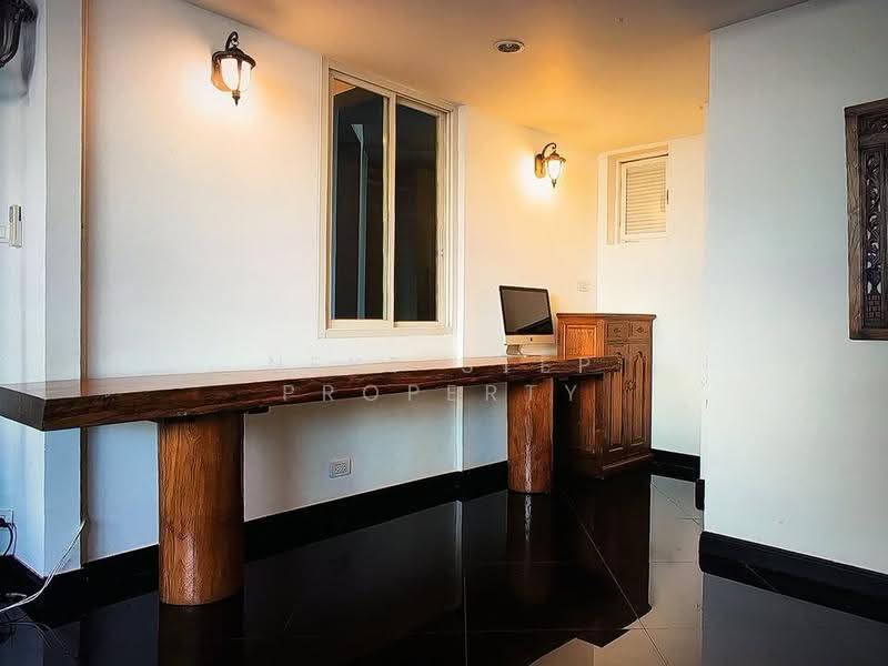 Watermark Chaophraya, Bangkok, Soi Charoennakorn 39-41, Charoennakorn Road, Bang Lam Phu Lang, Khlong San, Bangkok, 3 Bedrooms, 167 sqm, Condo For Sale, by Next Step Property, 500507382 - DDproperty.com