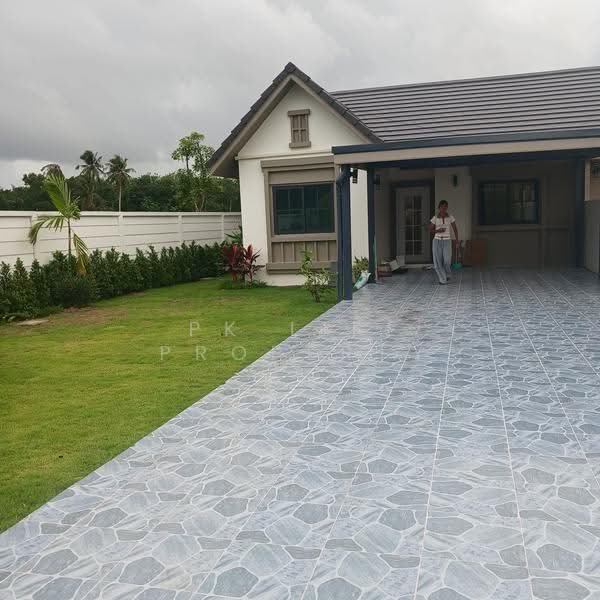 13R0236 This house for rent 3 bedroom 2 bathroom 42,000/month at paklok have fully furnished, Phuket, Pa Khlok, Thalang, Phuket, 3 Bedrooms, 120 sqm, Semi-Detached House (Twin House) For Rent, by PK LIFE Property, 500507388 - DDproperty.com