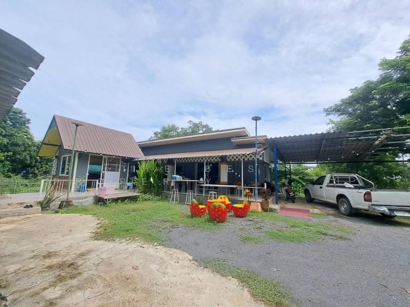 บ้านเดี่ยวชุมแสง นครสวรรค์, นครสวรรค์, ไผ่สิงห์, ชุมแสง, นครสวรรค์, 150 ตร.ม., บ้านเดี่ยว ขาย, โดย The Best Property เบ็นซ์, 500507399 - DDproperty.com