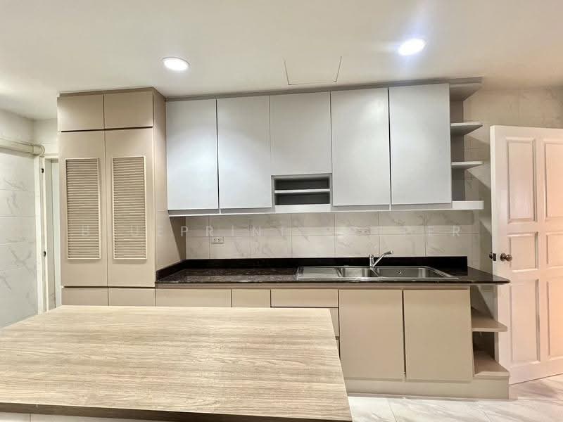 GP Grand Tower Sukhumvit 23, กรุงเทพ, คลองเตยเหนือ, วัฒนา, กรุงเทพ, 400 ตร.ม., วิลล่า ให้เช่า, โดย Blueprint.property, 500507466 - DDproperty.com