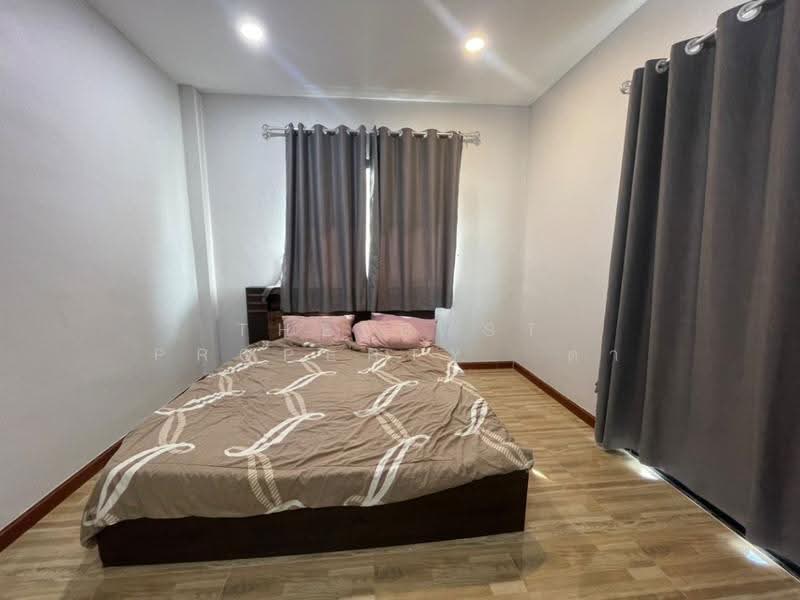 หมู่บ้านจักรวาล แลนด์ แอนด์ เฮาส์ (Jakkaval Land and House) ระยอง, Rayong, Mapyangphon, Pluak Daeng, Rayong, 3 Bedrooms, 150 sqm, Single Detached House For Sale, by The Best Property  ดา, 500507500 - DDproperty.com