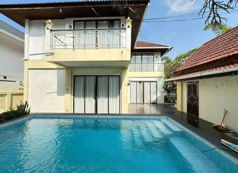 4-BR Villa, Chon Buri (Pattaya), Nong Pru, Bang Lamung (Pattaya), Chon Buri (Pattaya), 4 Bedrooms, 350 sqm, Villa For Sale, by Valen Lokunpai , 500507513 - DDproperty.com