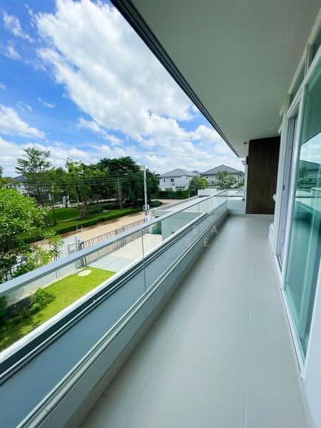 Mantana 2 Motorway - New Krungthepkreetha, Bangkok, Manthana 2 Motorway-New Krungthep Kreetha Intersection, Phatthanakan Road 4, Khlong Song Ton Nun, Lat Krabang, Bangkok, 4 Bedrooms, 286 sqm, Single Detached House For Sale, by HOME Real Estate Service, 500507518 - DDproperty.com