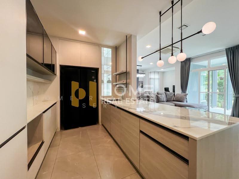 Mantana 2 Motorway - New Krungthepkreetha, Bangkok, Manthana 2 Motorway-New Krungthep Kreetha Intersection, Phatthanakan Road 4, Khlong Song Ton Nun, Lat Krabang, Bangkok, 4 Bedrooms, 286 sqm, Single Detached House For Sale, by HOME Real Estate Service, 500507518 - DDproperty.com